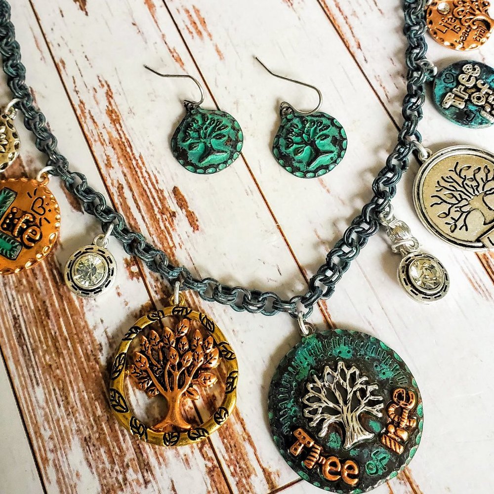 Tree of Life Necklace Set - Picture 2 of 4